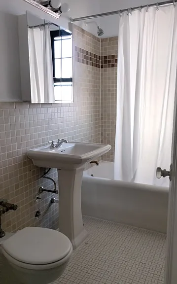 422 W Briar Pl #6 — Photo 6