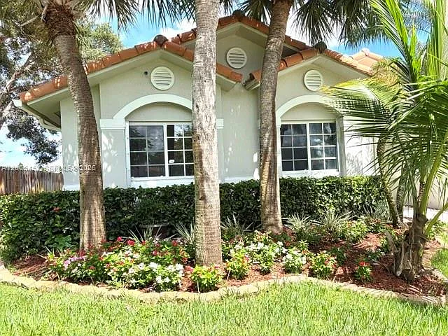 16850 Crestview Ln — Photo 44