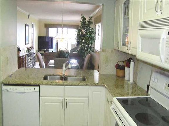 3rd image of 7420 S Ocean Dr APT 216C