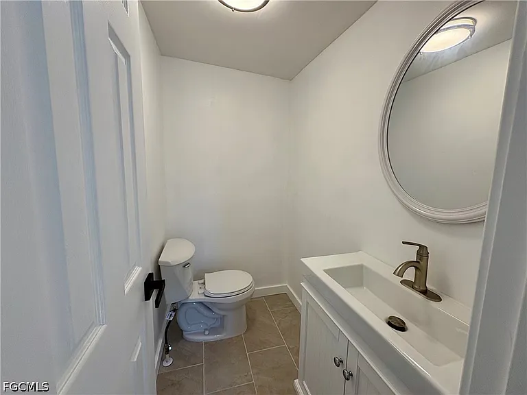 5675 Pine Island Rd NW — Photo 18