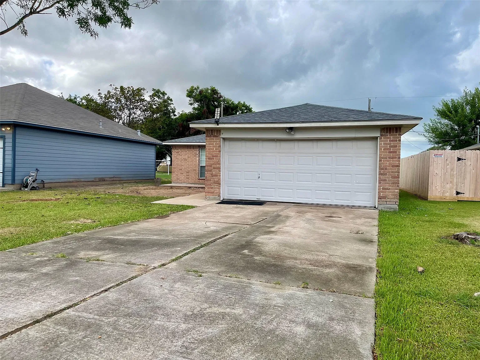 3 bed, 2.0 bath, 1194 sqft, $1,500 — Photo 3