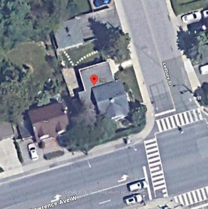 2nd image of 398 Lawrence Ave W