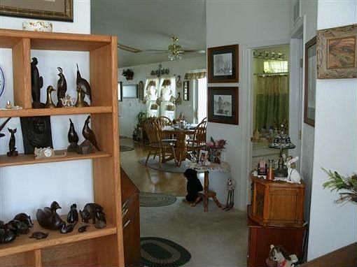 4th image of 755 Laurel Crest Dr