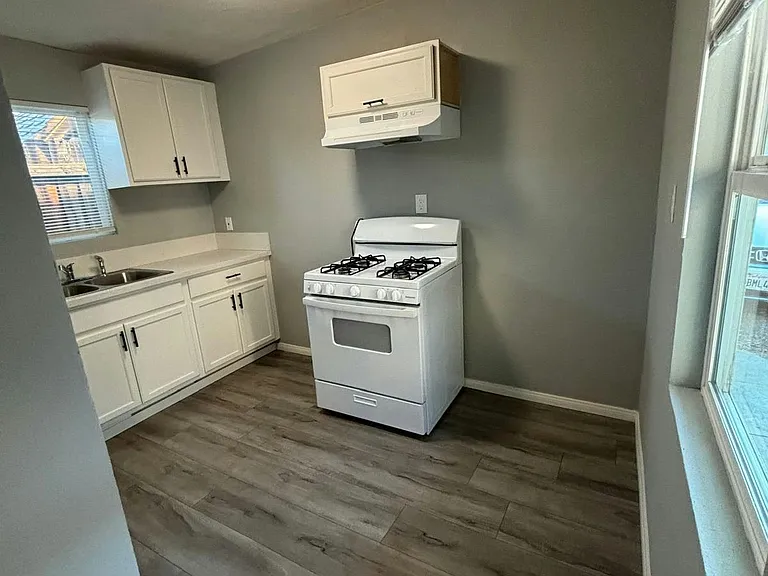 3721 Byron St #3727 — Photo 5