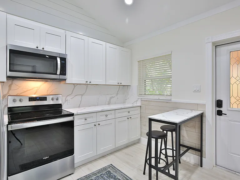 1909 Morrill St #1909 — Photo 7