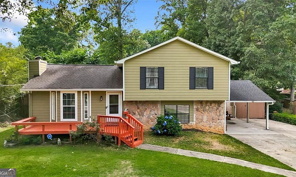 1st image of 270 Amberwood Dr