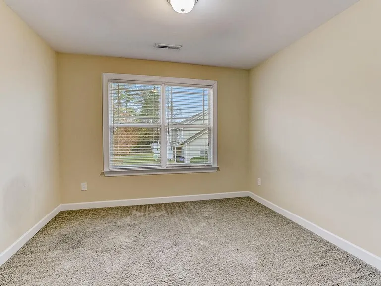 2115 Fieldhouse Ave — Photo 15