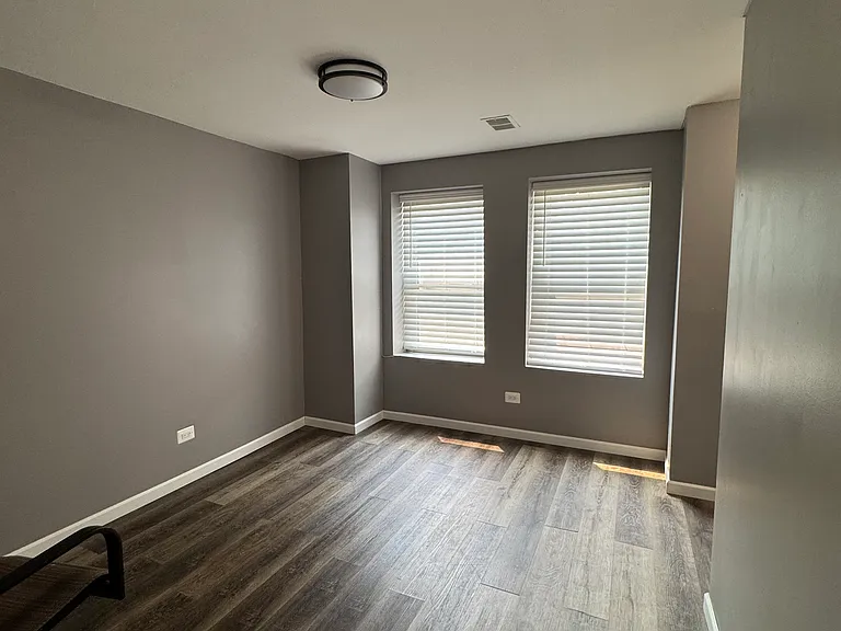 2446 W Taylor St #G — Photo 13