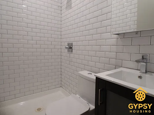 Rented by Gypsy Housing LLC | media 8