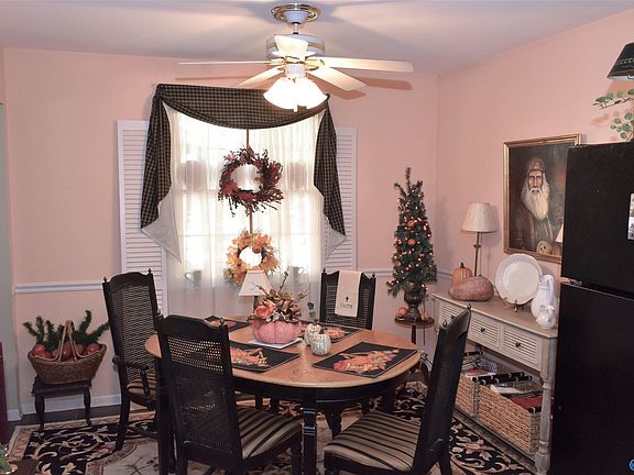 4th image of 2602 Valley Brook Cir NE