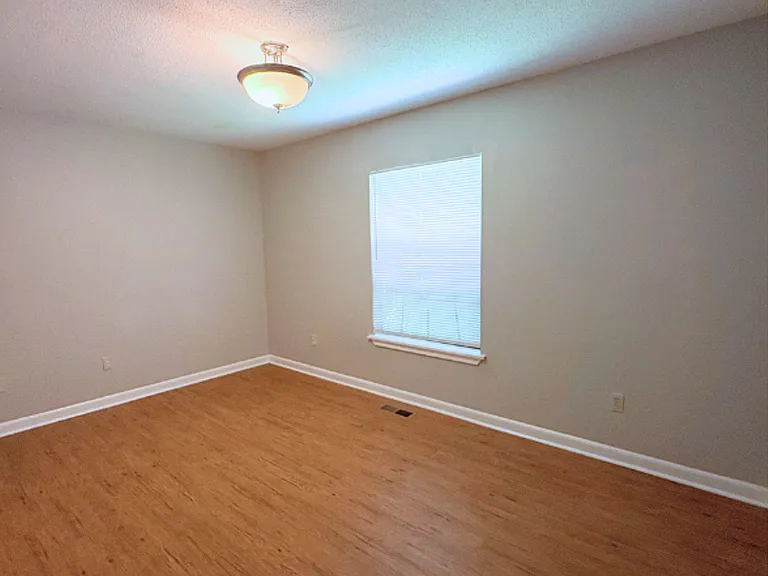 8881 Millard Lee Ln — Photo 8