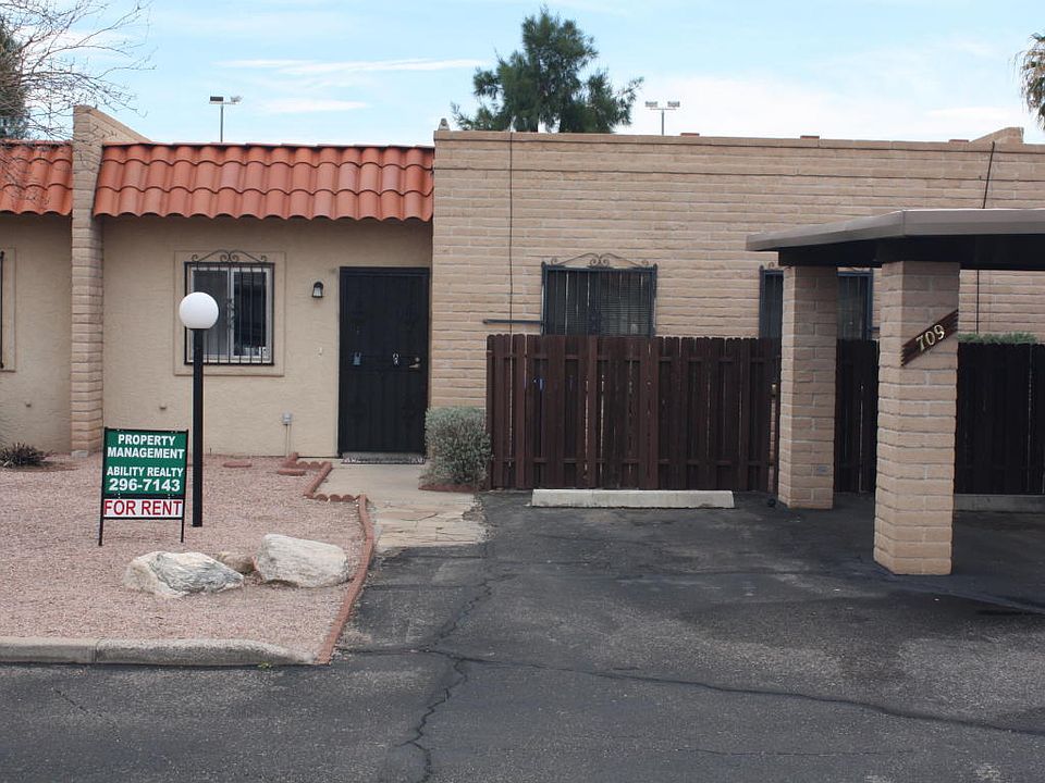 1st image of 709 S Pantano Pkwy