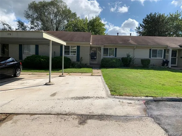 26485 Franklin Pointe Dr, Southfield, MI 48034