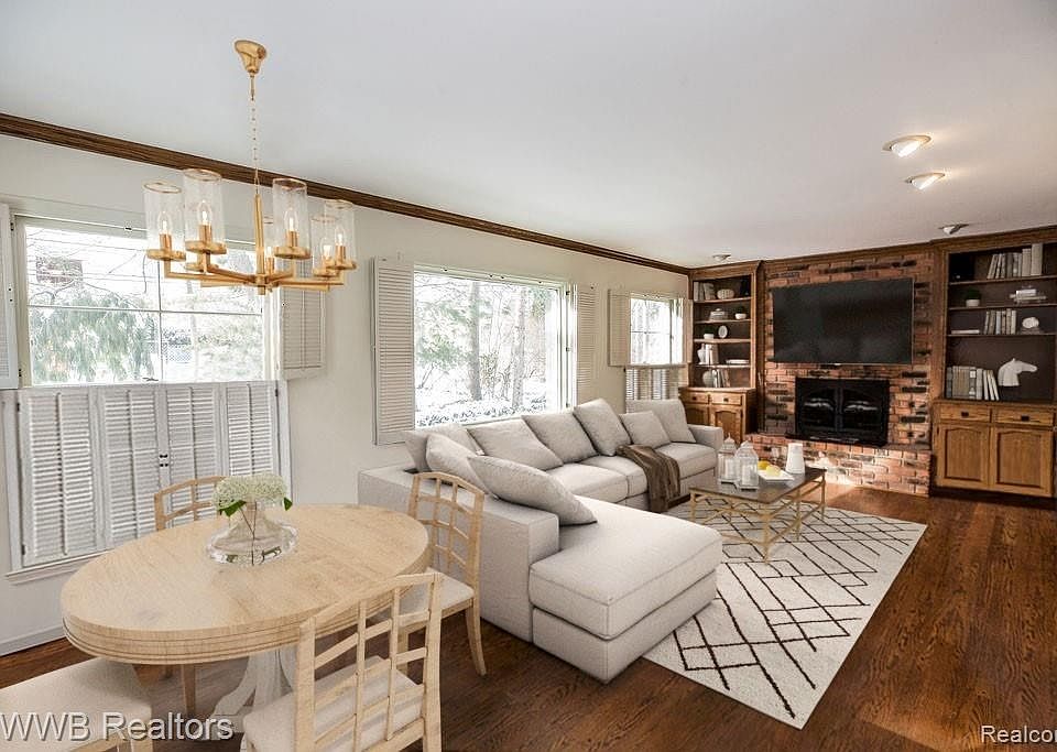 1295 Lakeside Rd, photo 9