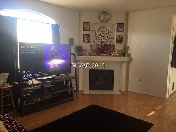 3rd image of 1830 N Buffalo Dr Unit 2073