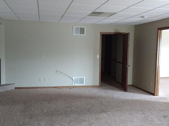 3rd image of 216 S 3rd St #462160869