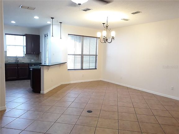 3rd image of 4910 Luge Ln