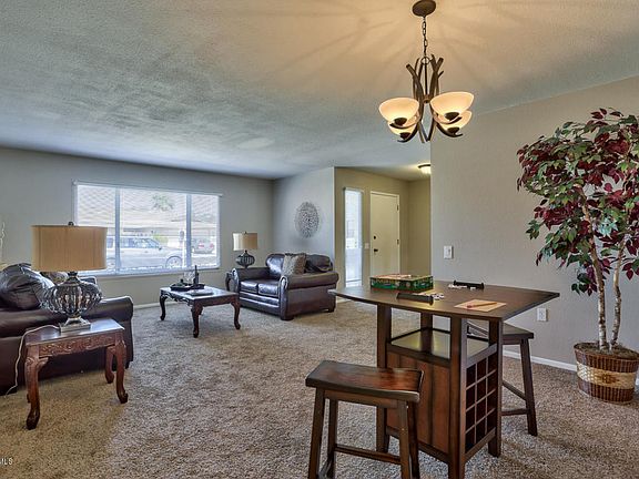 3rd image of 12539 W Parkwood Dr