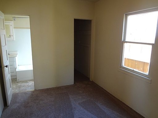 4th image of 614 W Orange St APT A