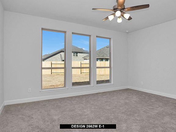 4th image of 24442 Gleaming Glen Ct