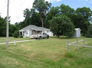 3811 E Dover Rd, Clare, MI 48617