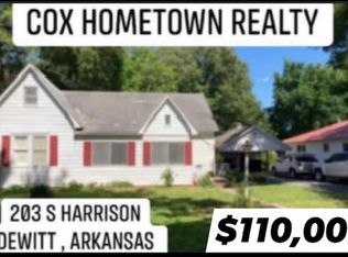 203 S Harrison St, Dewitt, AR 72042