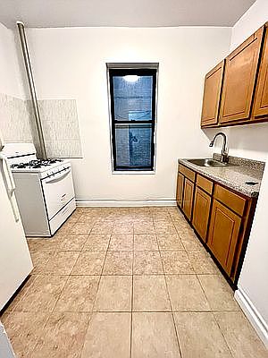 3rd image of 505 62nd St #1A