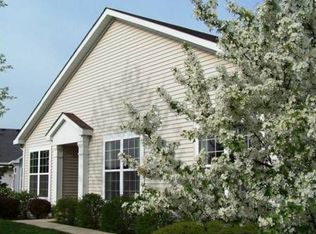 1529 Cadillac Cir, Romeoville, IL 60446