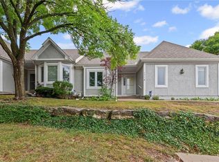 5844 Summit St, Shawnee, KS 66216