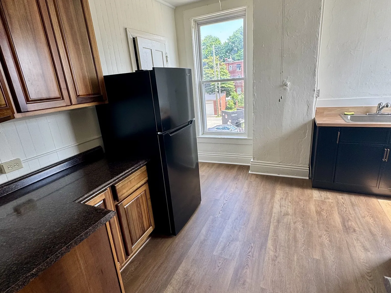 1 bed, $995 — Photo 3