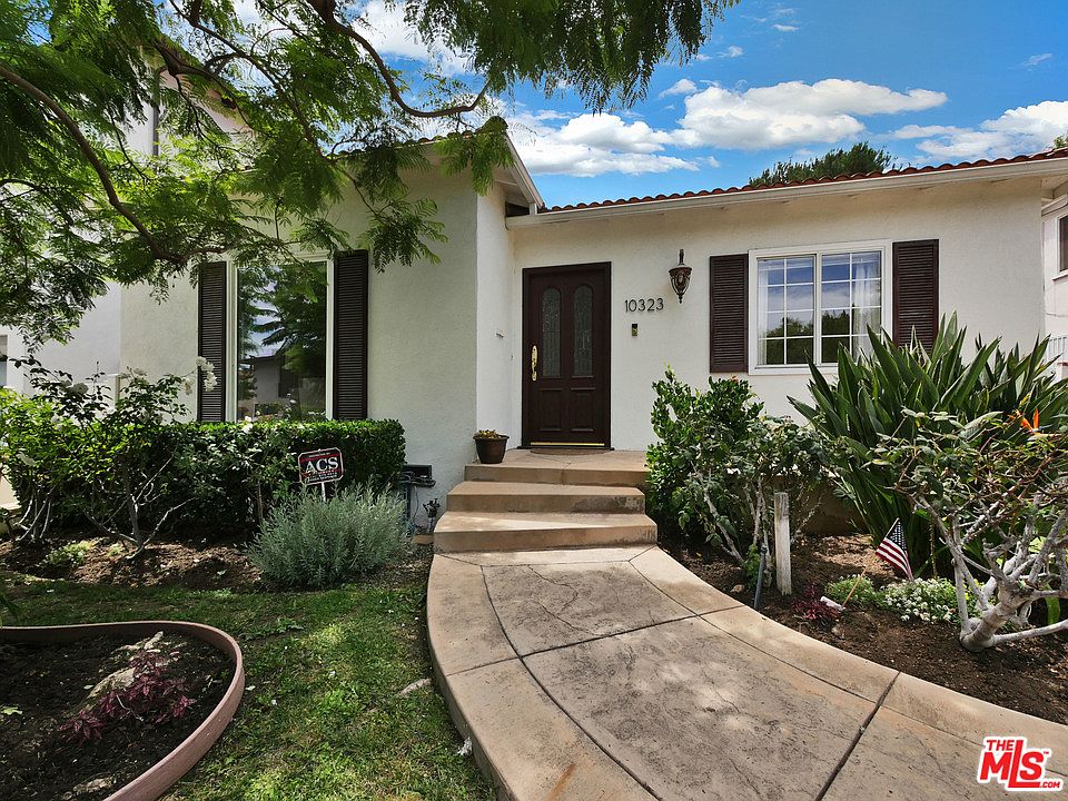 1st image of 10323 Calvin Ave