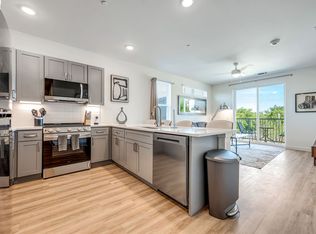 East 9th Apartments, Dallas, TX 75203