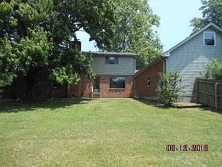 3rd image of 715 Valley Brook Dr