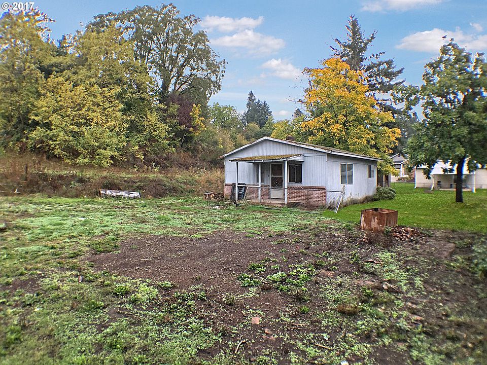 2nd image of 1108 NE 45th St