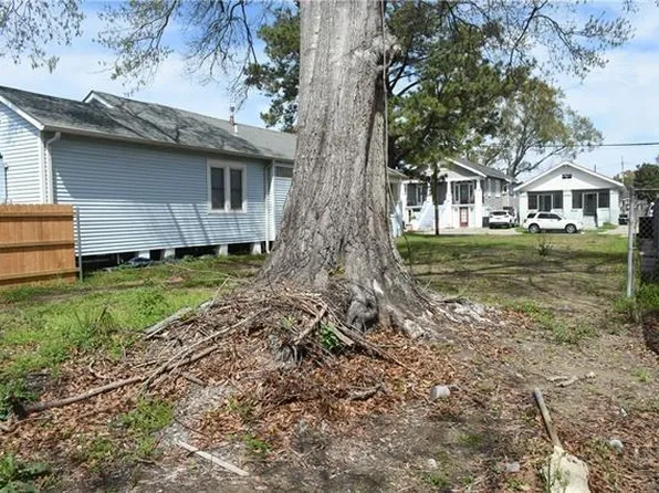 824-26 Louque Pl, New Orleans, LA 70124