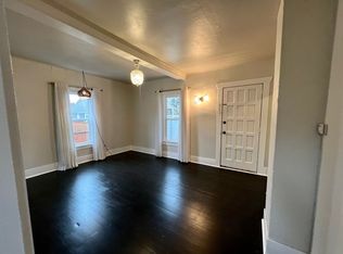 709 1/2 N 74th St, Seattle, WA 98103