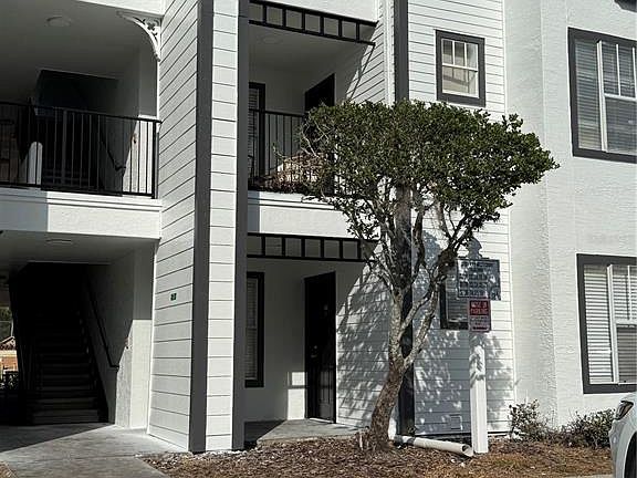 3rd image of 2201 Key West Ct APT 314