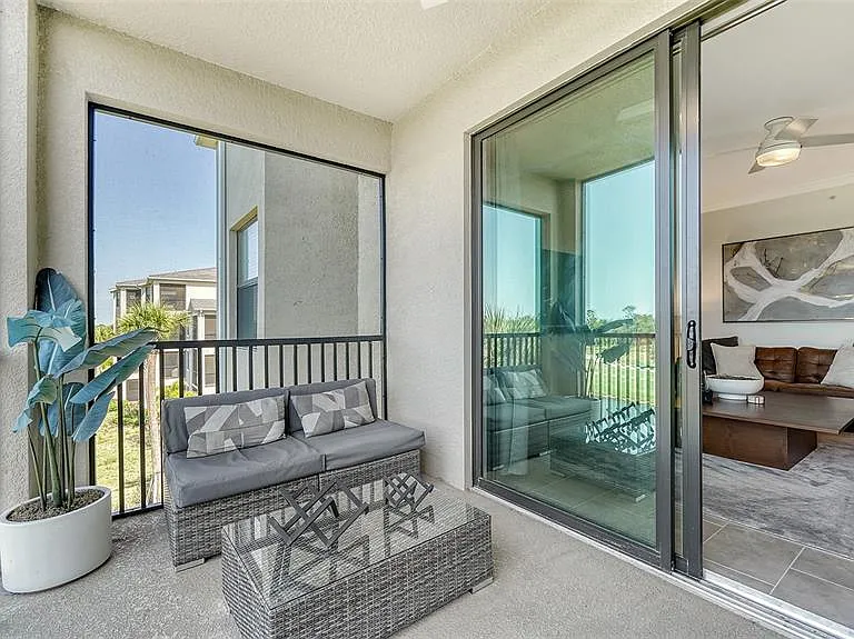 18028 Gawthrop Dr #306 — Photo 12