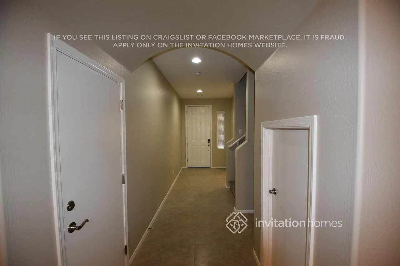 1344 E Palomino Way San Tan Valley, AZ 85143 — Photo 2