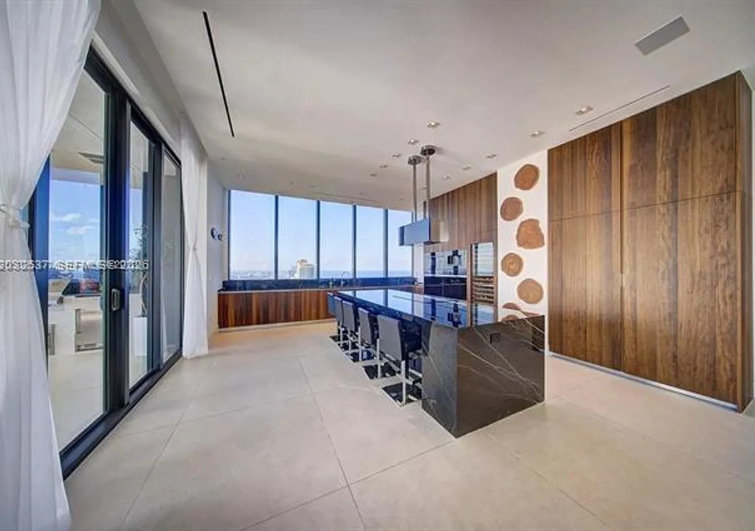 17141 Collins Ave CU-4602, Sunny Isles Beach, FL 33160 — Photo 4