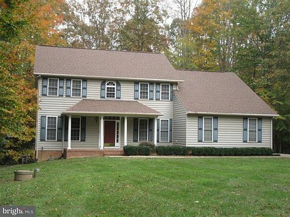 4th image of 8909 Old Block House Ln