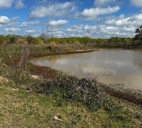 3rd image of 3507 Oil Field Rd