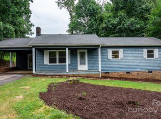 1769 Lazenby St, Newton, NC 28658