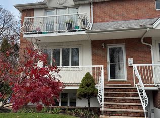 24613 63rd Ave #1F, Little Neck, NY 11362