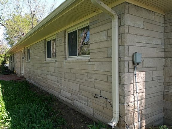 4th image of 4392 N Us Highway 35 N