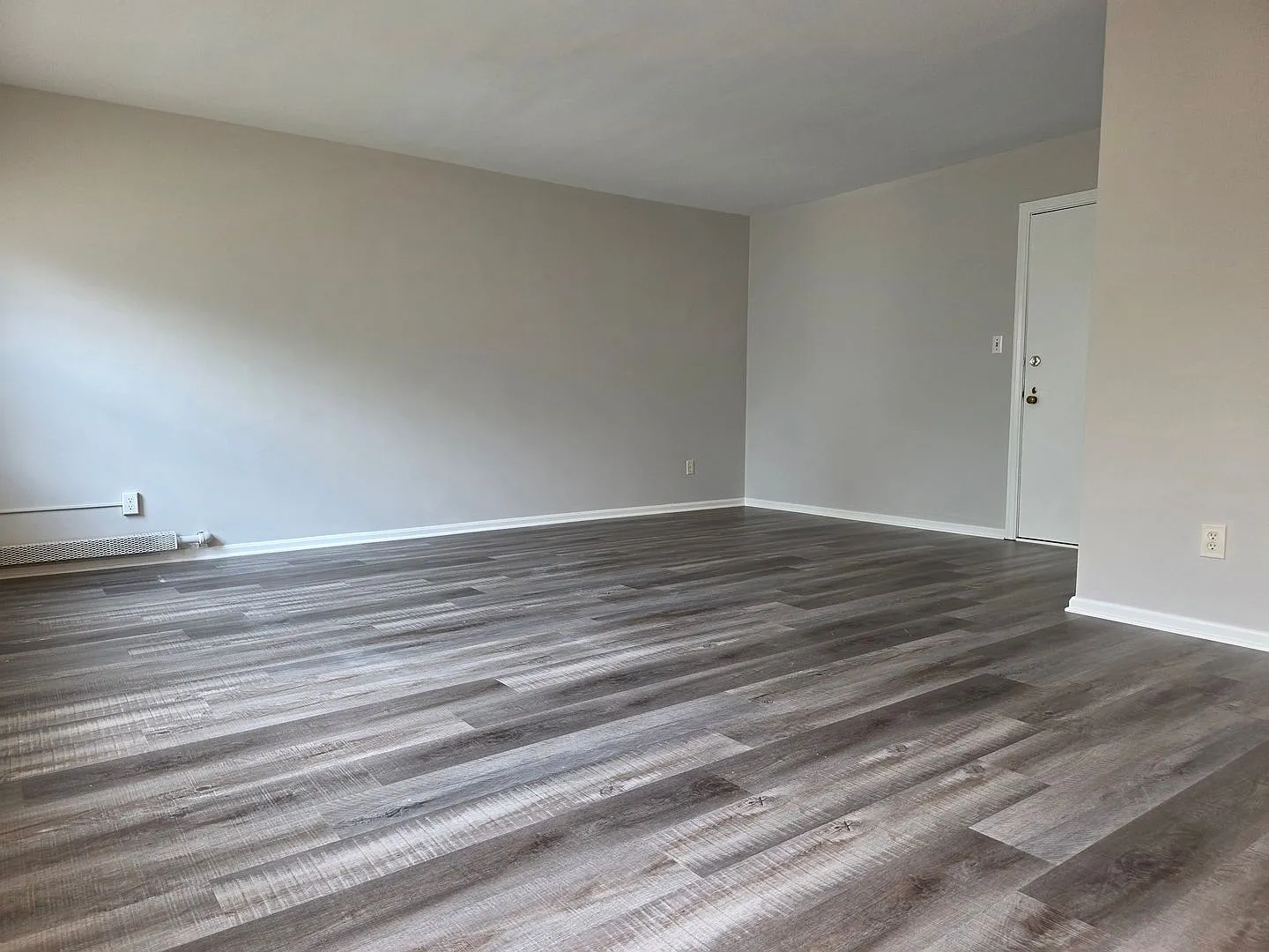 13773 Cedar Rd. Unit 109 — Photo 4