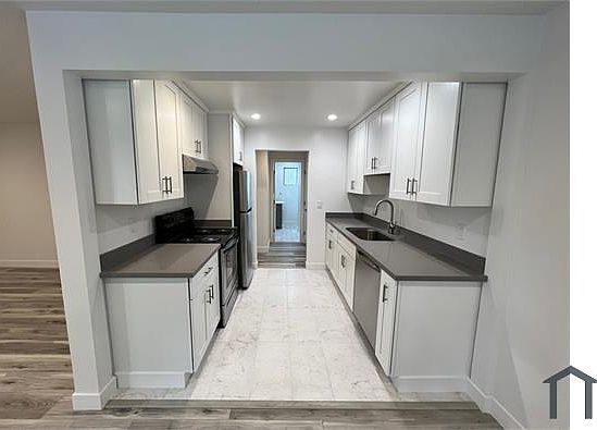 1st image of 5900 Laird Ave APT B