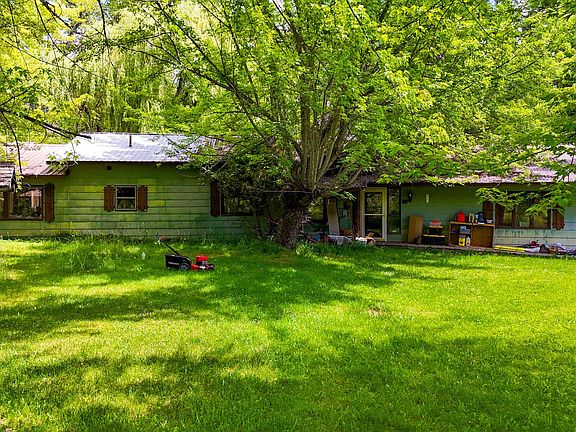 3rd image of 33264 Timberlane Rd