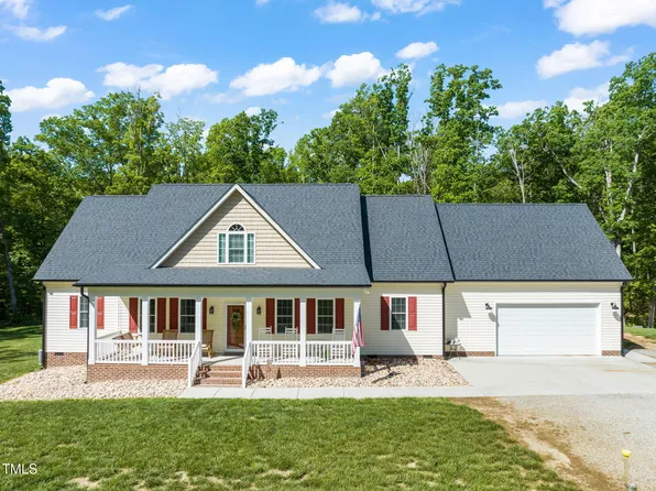 75 Acorn Dr, Clarksville, VA 23927