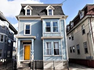 108 Vinton St #2, Providence, RI 02909